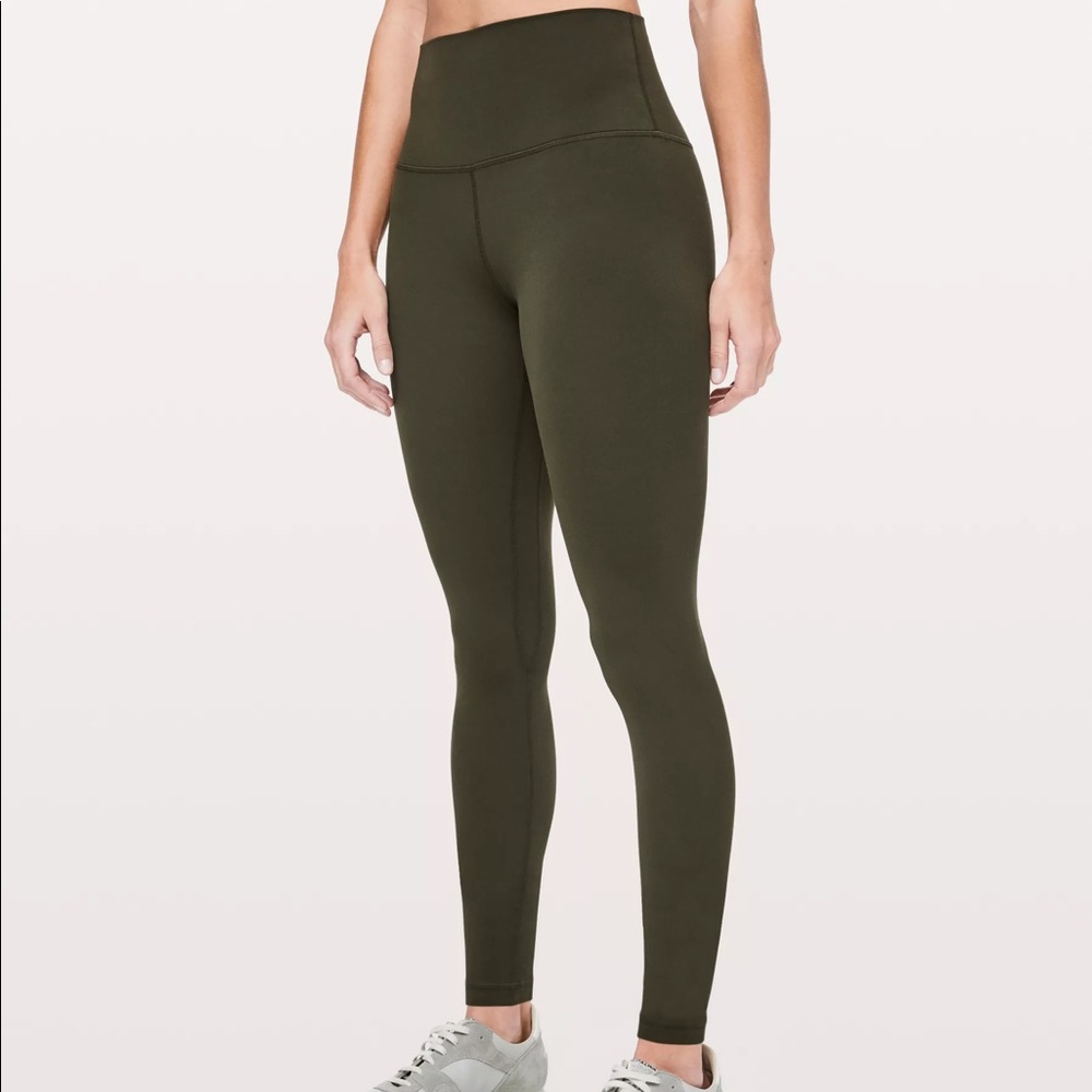 Army Green Lululemon Wonder Under Leggings